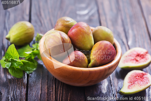 Image of fresh figs