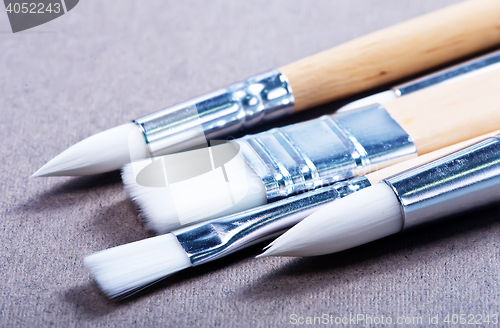 Image of brushes
