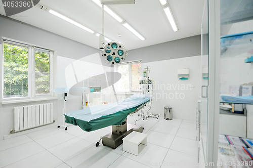Image of operating room in the surgical department of the polyclinic