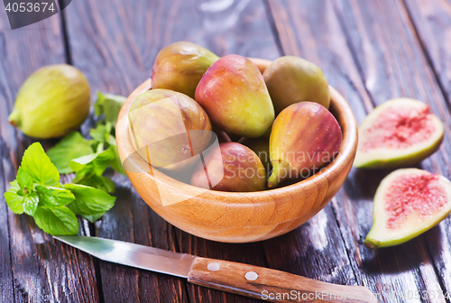 Image of fresh figs