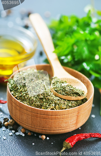 Image of dry parsley