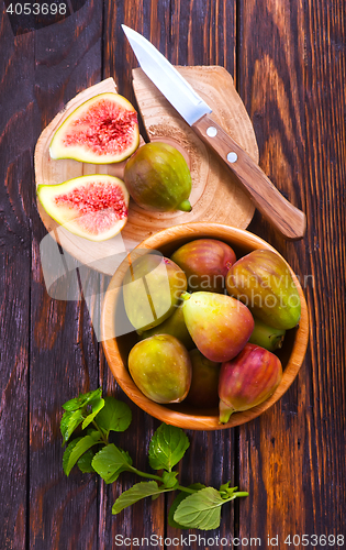 Image of fresh figs