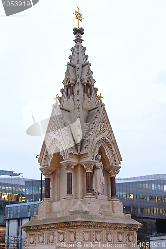 Image of Carter Lane Fountain