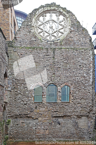Image of Winchester Palace Window
