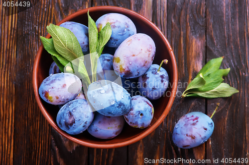 Image of fresh plums