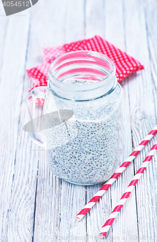 Image of Milk with chia