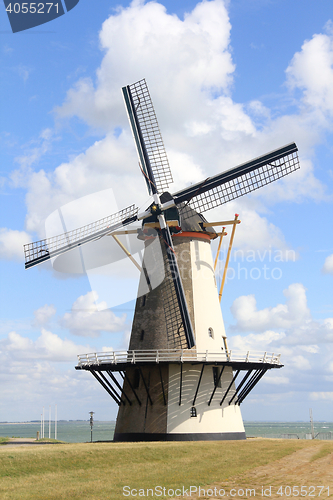 Image of  windmill 