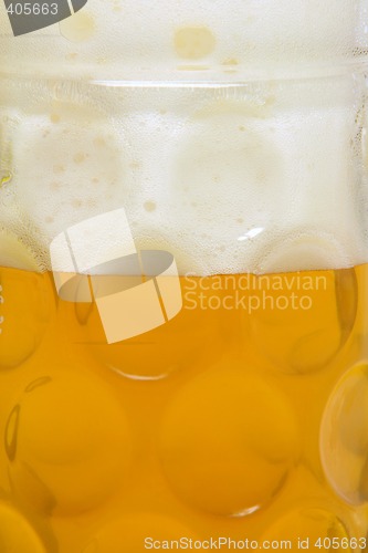 Image of beer and foam