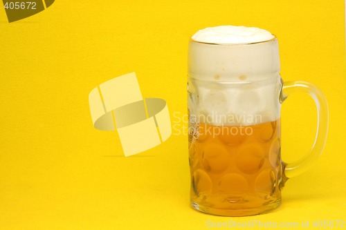 Image of beer mug with copyspace