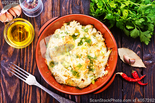 Image of cauliflower baked with egg