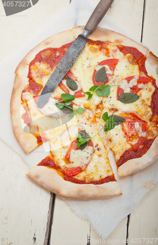 Image of Italian pizza Margherita