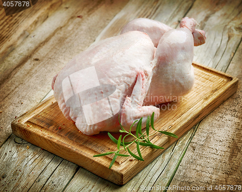 Image of whole raw chicken
