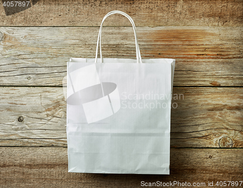 Image of white paper shopping bag