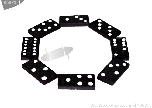 Image of A circle of dominoes