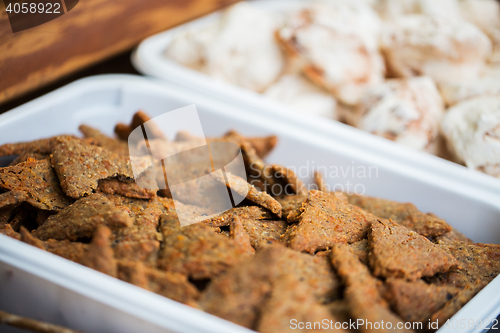 Image of close up of cookies or cracker on serving tray