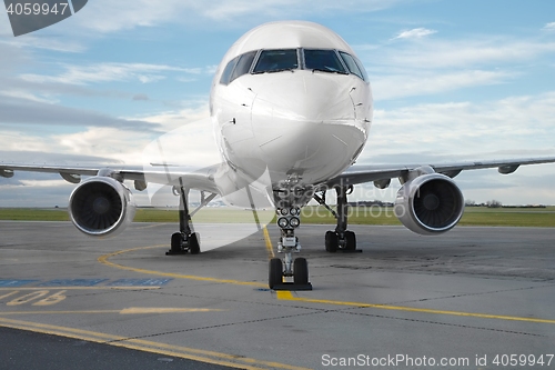 Image of Airliner on the ground