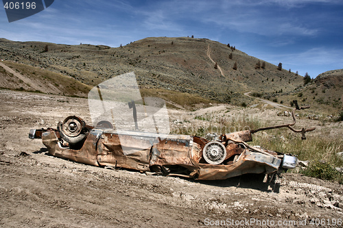 Image of Car crashed in desert