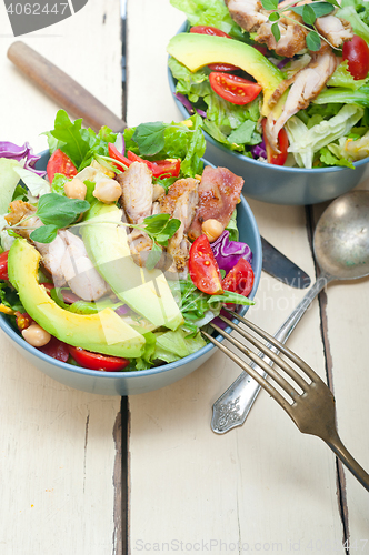 Image of Chicken Avocado salad 