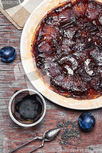 Image of Seasonal pie with plums