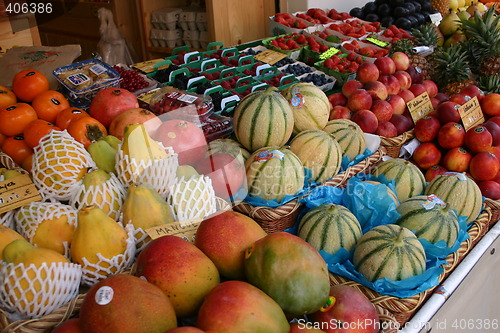 Image of French fruit market