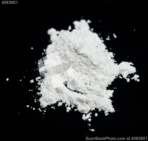 Image of white powder
