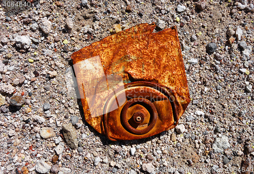 Image of Old crushed rusty spray