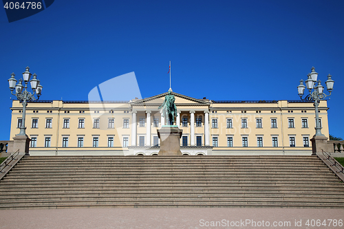 Image of The Royal Palace and statue of King Karl Johan XIV in Oslo, Norw