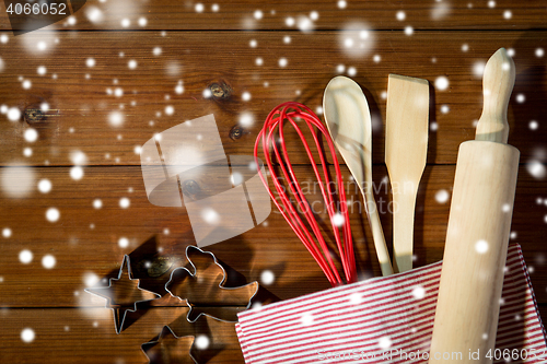 Image of close up of kitchenware set for baking gingerbread