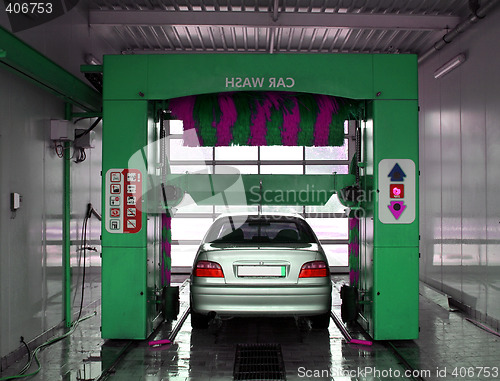 Image of Car wash.