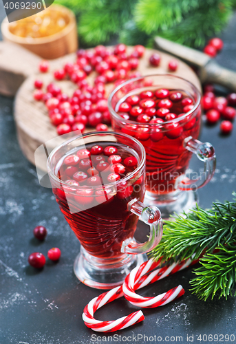 Image of cranberry drink and berries