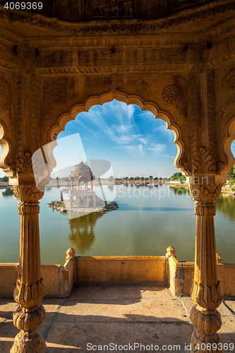 Image of Indian landmark Gadi Sagar in Rajasthan