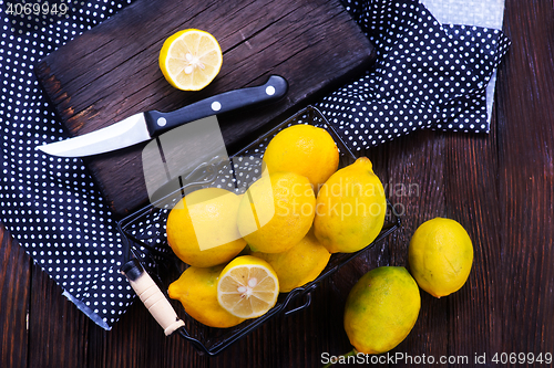 Image of lemons