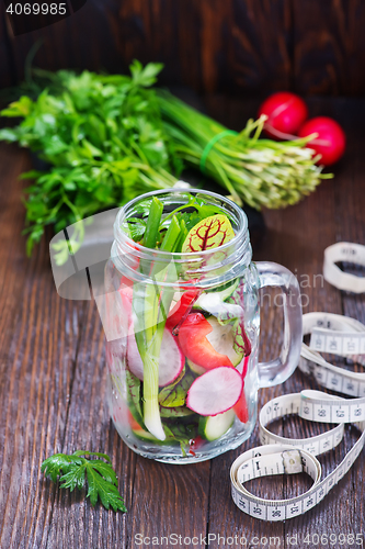 Image of fresh vegetable salad