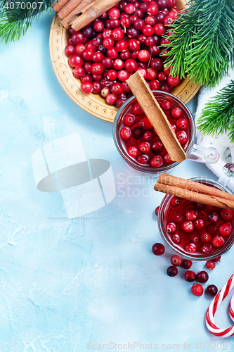 Image of cranberry drink and berries