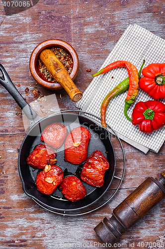 Image of Sun-dried tomatoes in the pan