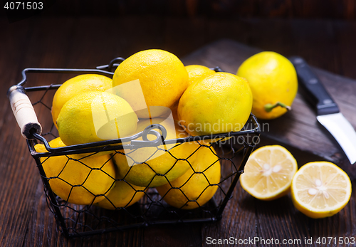 Image of lemons