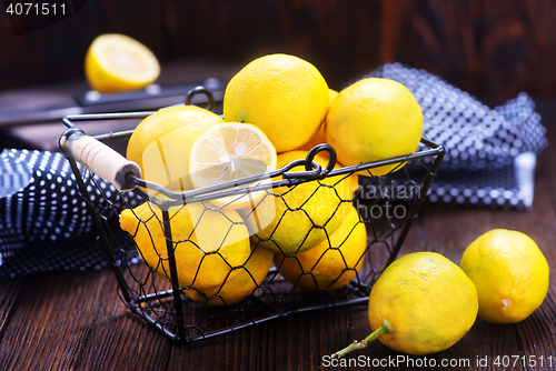 Image of lemons