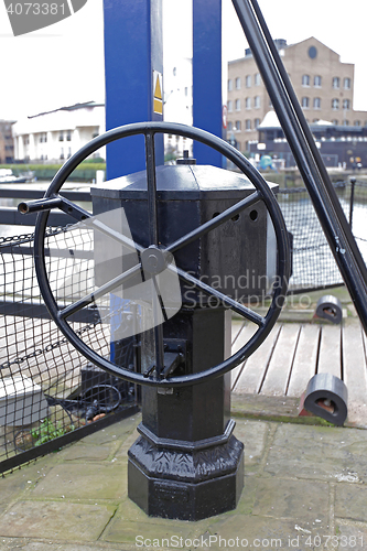 Image of Drawbridge Wheel