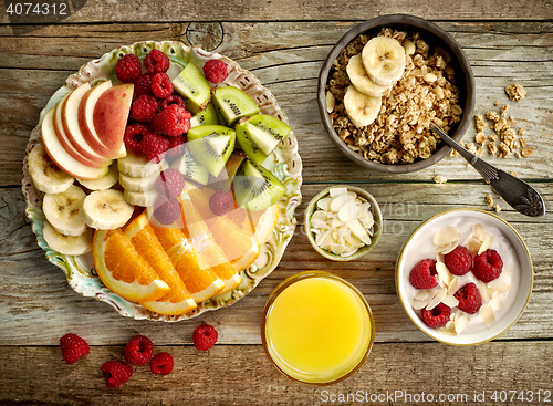 Image of healthy breakfast ingredients