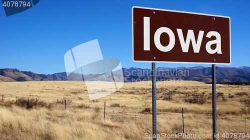 Image of Iowa brown road sign