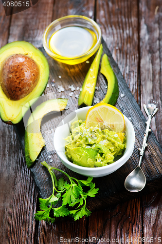 Image of avocado sauce