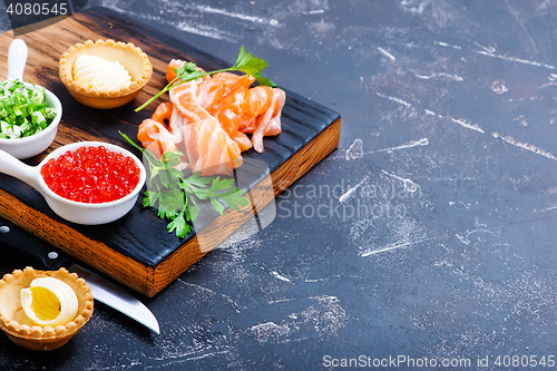 Image of tartalets with seafood