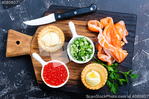 Image of tartalets with seafood