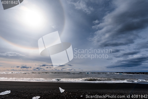 Image of Sun halo on the shore