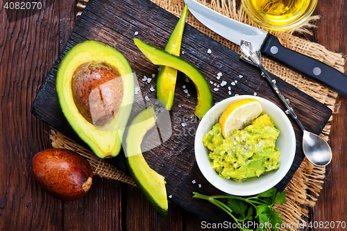 Image of avocado sauce