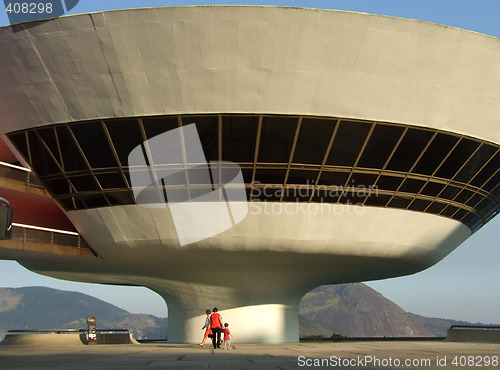 Image of Oscar Niemeyer’s Niterói Contemporary Art Museum, in Rio de Janeiro, Brazil