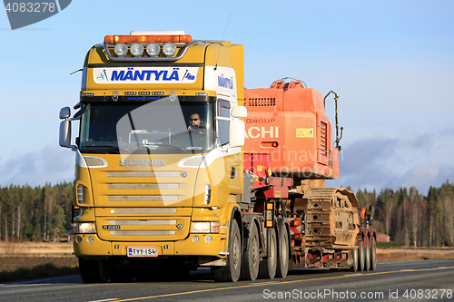 Image of Scania R620 Hauls Excavator as Oversize Load Transport