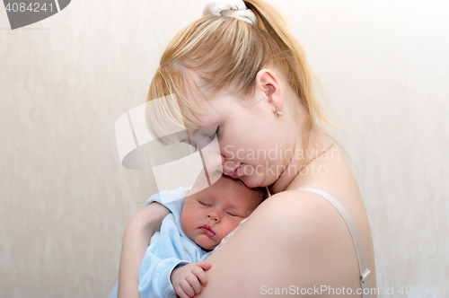 Image of Mom with son