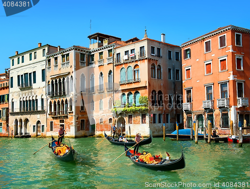 Image of Day in Venice