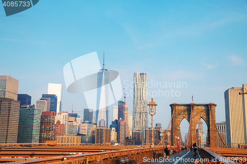 Image of Brooklyn bridge in New York City